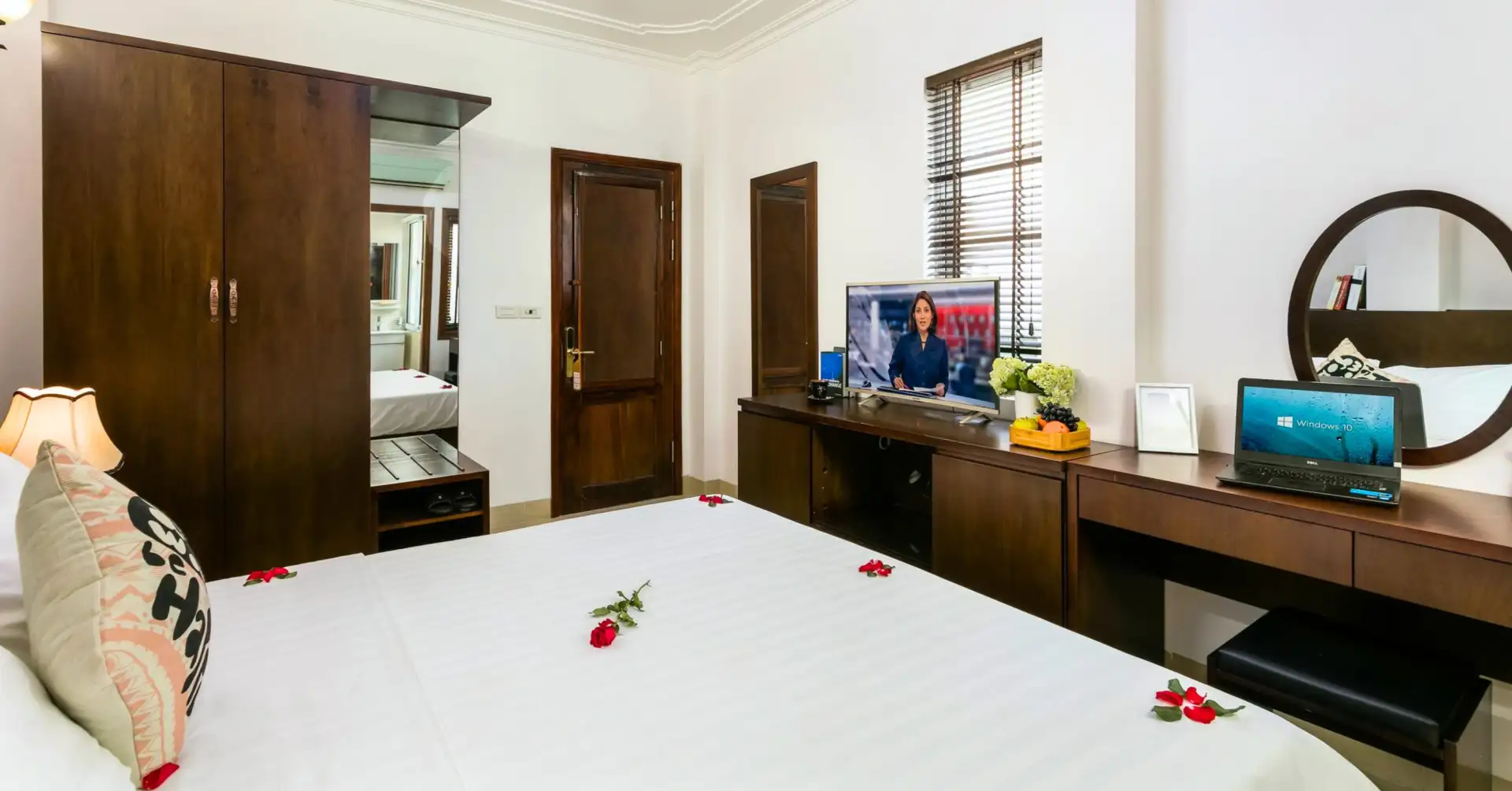 Home 10 Comfortable room at Hanoi Stella Hotel