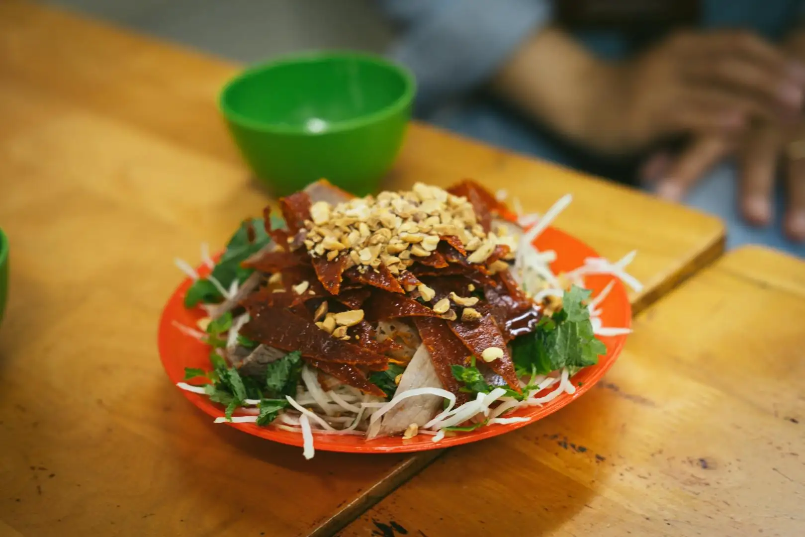 Food near Hoan Kiem Lake. Photo by Michael Lock - Unsplash.